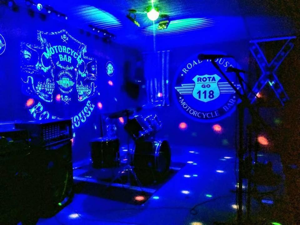 Road House Rota 118 Motorcycle Hotel Alto Paraíso de Goiás Eksteriør billede
